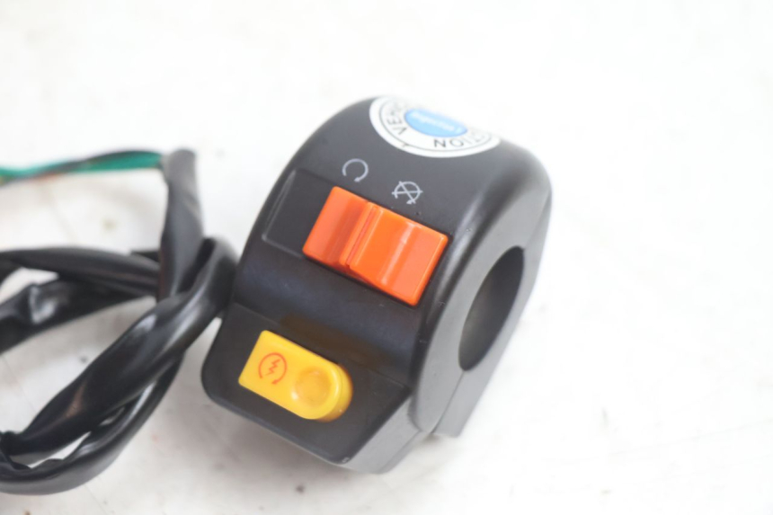 photo de RIGHT SWITCH JM MOTORS OLDIES 4T 50 (2020 - 2026) - Component detail