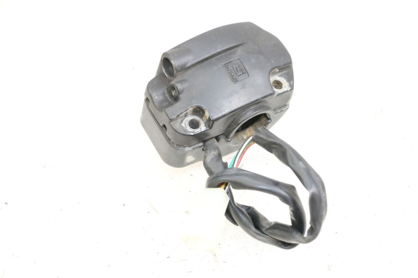 photo de RIGHT HANDLEBAR SWITCH IMF INDUSTRIE PACH 4T 50 (2009 - 2018) - Alternative perspective