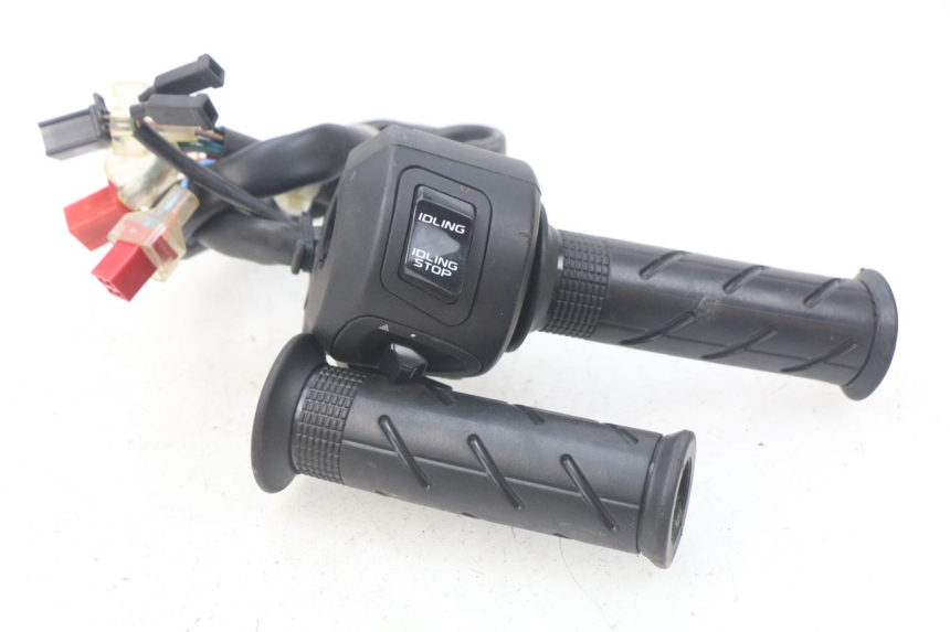 photo de RIGHT SWITCH HONDA PCX (JF57/JF64) 125 (2014 - 2018) - Main view