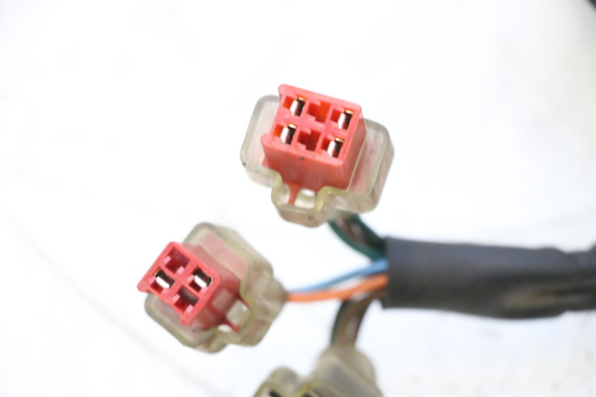 photo de RIGHT SWITCH HONDA PCX (JF57/JF64) 125 (2014 - 2018) - Distinctive features