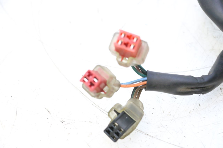 photo de RIGHT SWITCH HONDA PCX (JF57/JF64) 125 (2014 - 2018) - High-resolution close-up