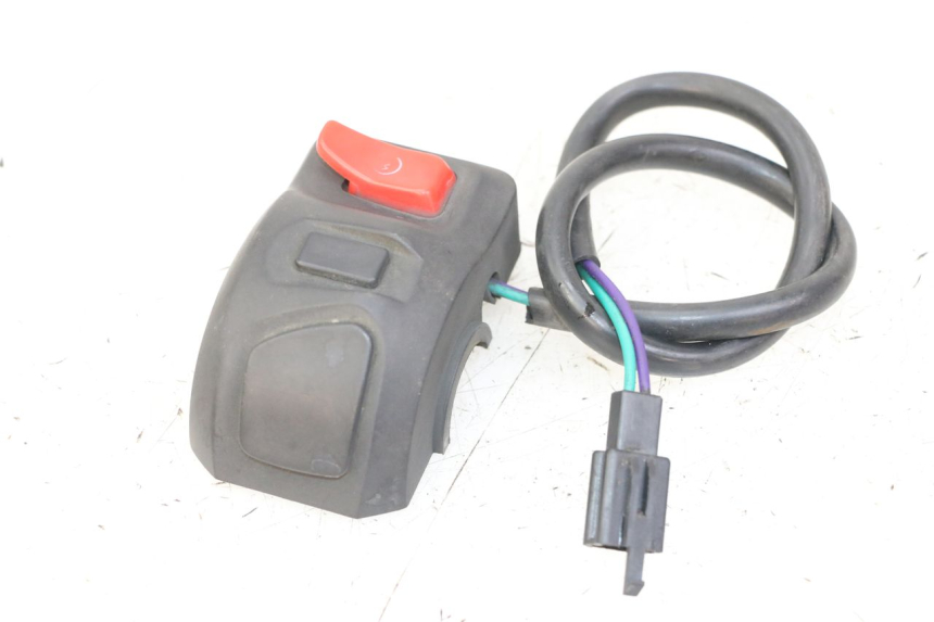 photo de RIGHT HANDLEBAR SWITCH PEUGEOT KISBEE 4T 50 (2018 - 2022) - Alternative perspective