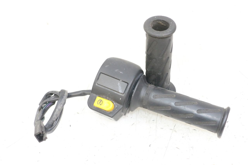 photo de RIGHT SWITCH PEUGEOT VIVACITY 125 (2010 - 2017) - Main view