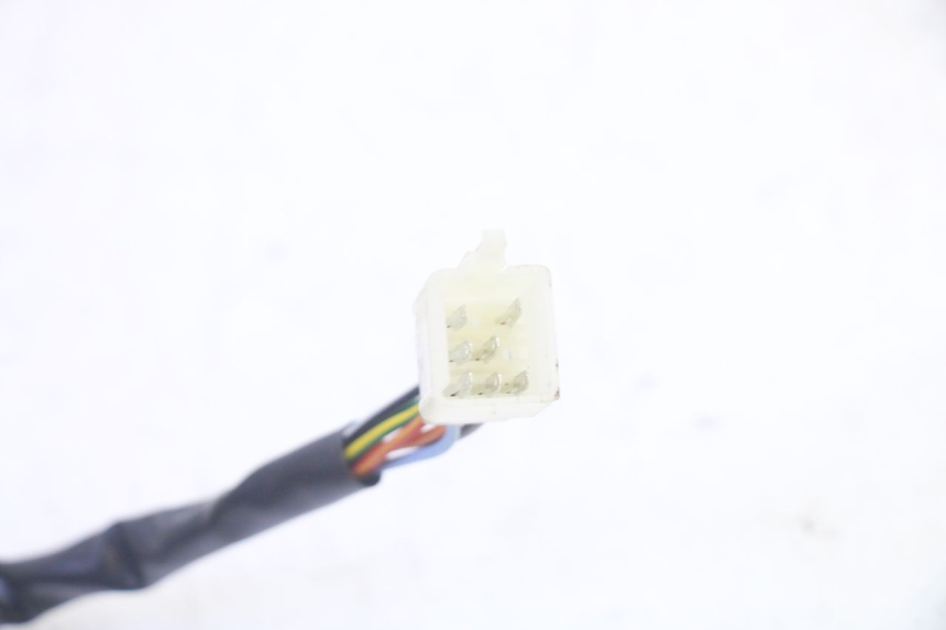 photo de RIGHT SWITCH EFUN PUSA 1 - Surface and material condition