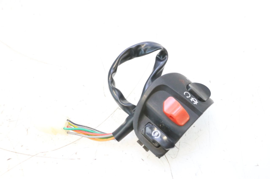 photo de RIGHT SWITCH EFUN PUSA 1 - Component detail