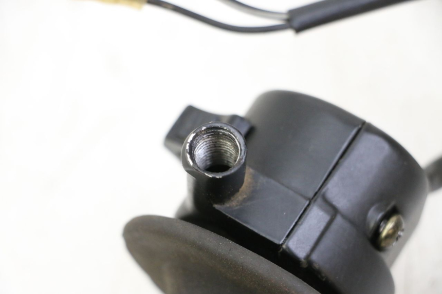 photo de RIGHT HANDLEBAR SWITCH YAMAHA PW 80 (1983 - 2014) - Product overview