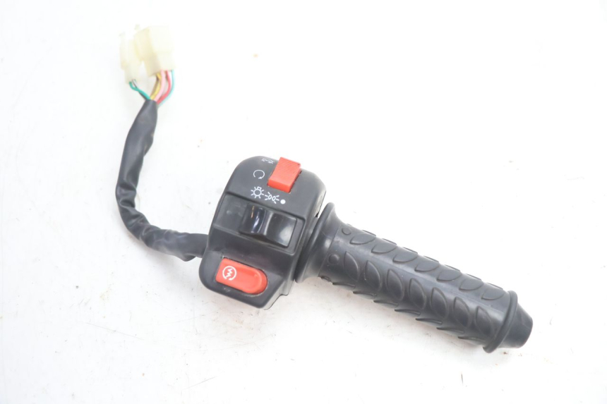 photo de RIGHT SWITCH RAZZO QTR 50 (2011 - 2018) - Main view