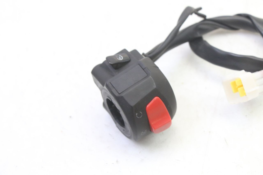 photo de RIGHT SWITCH MAG POWER R-STREET 50 (2016 - 2025) - Alternative perspective