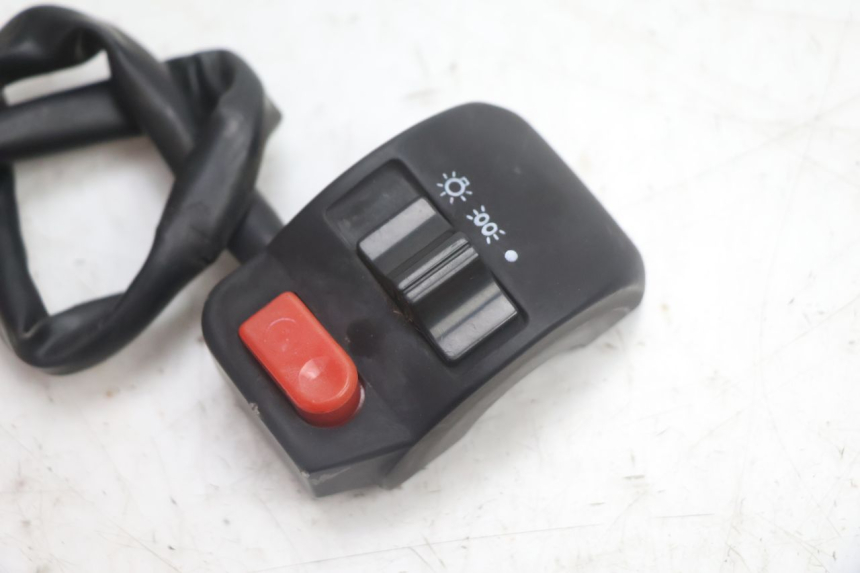 photo de RIGHT SWITCH YIYING RETRO 125 (2008 - 2018) - Component detail