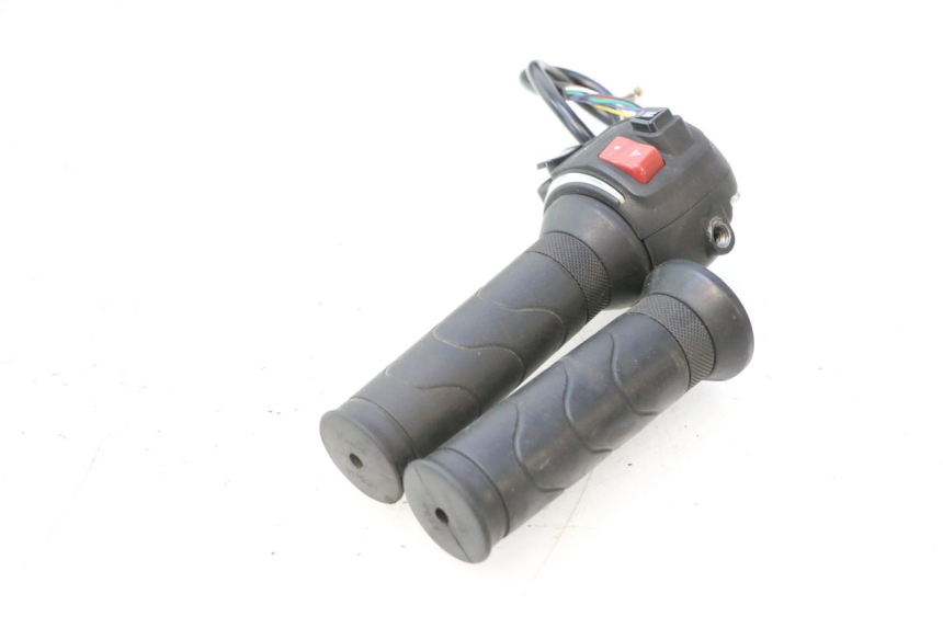 photo de RIGHT SWITCH BAIKU SAKURA 1 (2021 - 2025) - Markings and original references
