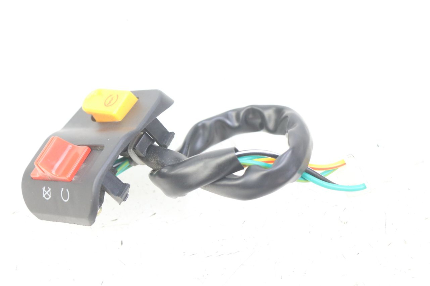 photo de RIGHT HANDLEBAR SWITCH JM MOTORS SANTANA 50 (2014 - 2023) - Alternative perspective