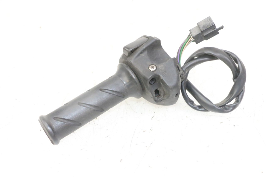 photo de RIGHT SWITCH PEUGEOT SATELIS 125 (2013 - 2018) - Product overview