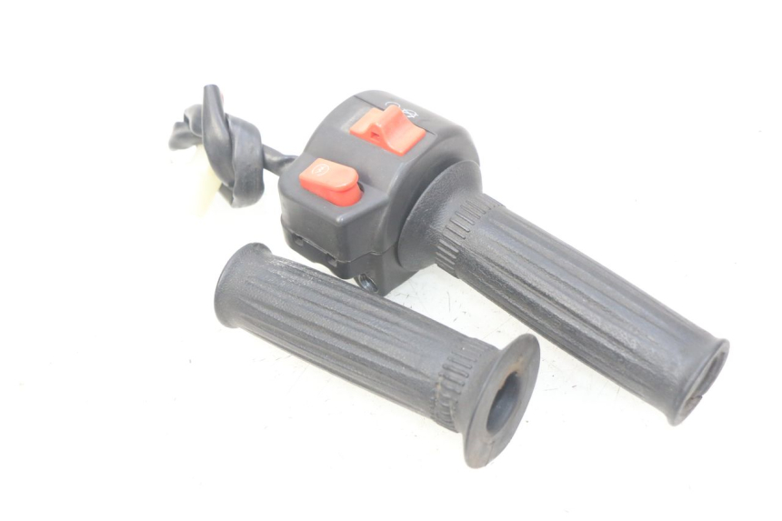 photo de RIGHT HANDLEBAR SWITCH JM MOTORS SC 4T 50 (2012 - 2017) - Component detail
