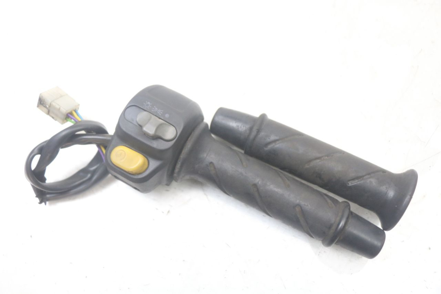 photo de RIGHT HANDLEBAR SWITCH PEUGEOT SPEEDFIGHT 100 (1997 - 2007) - Main view