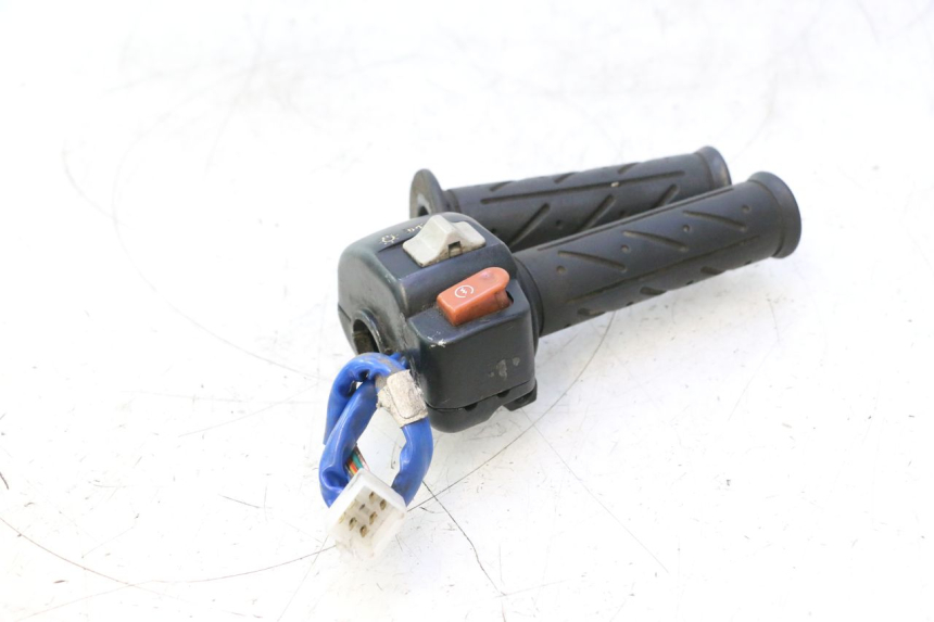 photo de RIGHT SWITCH KYMCO SUPER 8 2T 50 (2007 - 2013) - Product overview