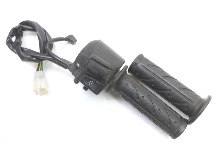 photo de RIGHT SWITCH KYMCO SUPER 8 4T 50 (2021 - 2024) - Main view