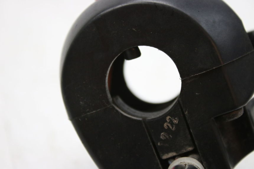 photo de RIGHT SWITCH SUZUKI SV S 650 (1999 - 2002) - Technical close-up