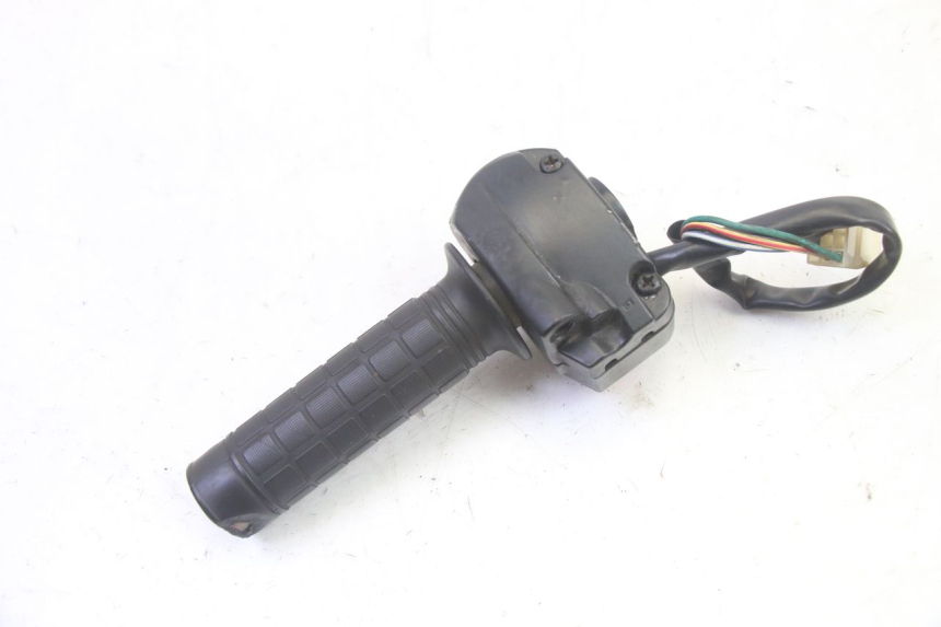 photo de RIGHT SWITCH SUKIDA TOP 1 50 (2003 - 2010) - Fixing points details