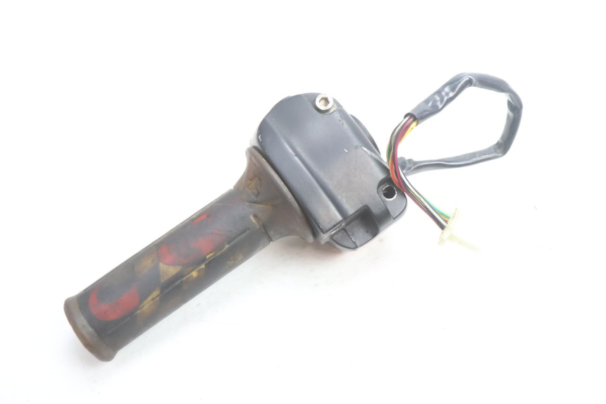 photo de RIGHT HANDLEBAR SWITCH PEUGEOT V-CLIC VCLIC 50 (2007 - 2013) - Product overview