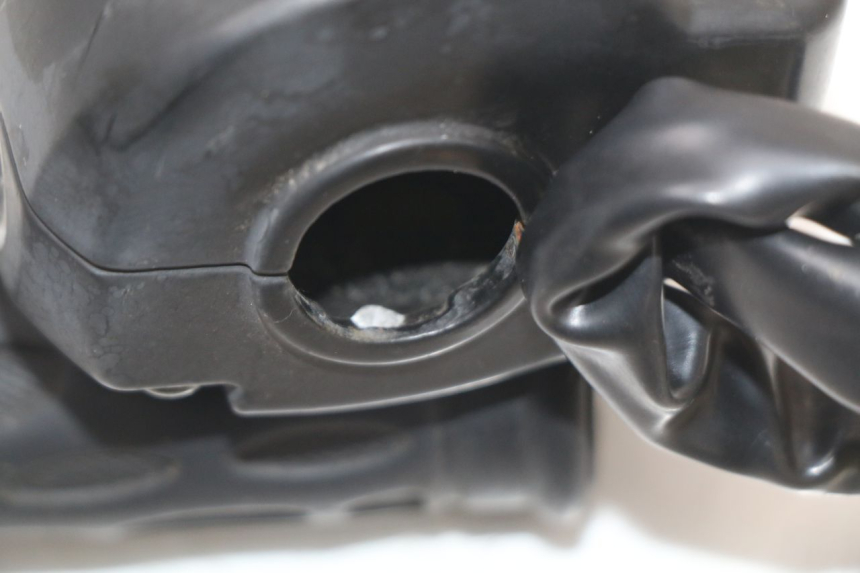 photo de RIGHT SWITCH BEELINE VELOCE 4T 50 (2011 - 2020) - Fixing points details