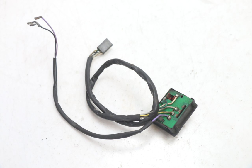 photo de RIGHT SWITCH PIAGGIO VESPA PK FL 2T 50 (1990 - 1996) - Zoom on usage condition