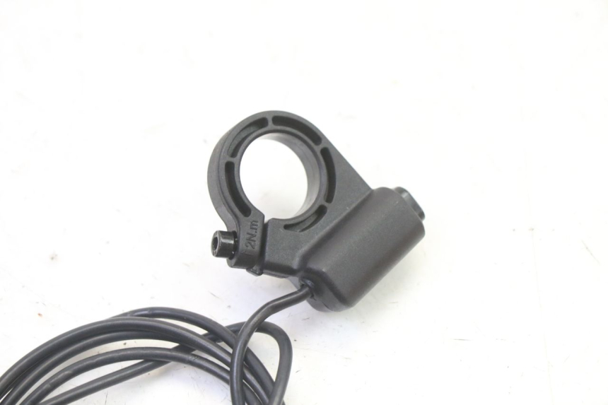 photo de RIGHT SWITCH DUALTRON VICTOR LIMITED 1 - Alternative perspective