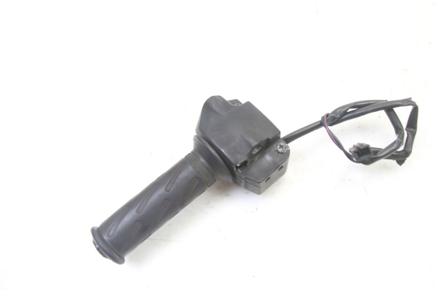 photo de RIGHT HANDLEBAR SWITCH PEUGEOT VIVACITY NEW 2T 50 (2008 - 2017) - Technical close-up