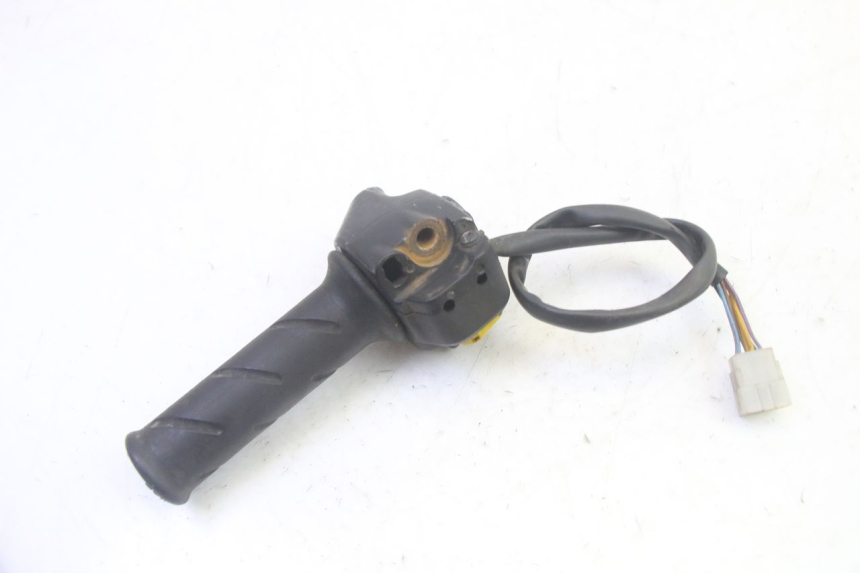 photo de RIGHT SWITCH PEUGEOT VIVACITY 100 (1999 - 2008) - Technical close-up