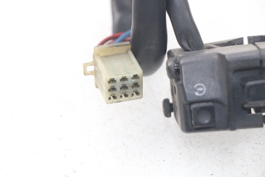 photo de RIGHT SWITCH YAMAHA XJ600 XJ DIVERSION 600 (1992 - 1997) - Product overview