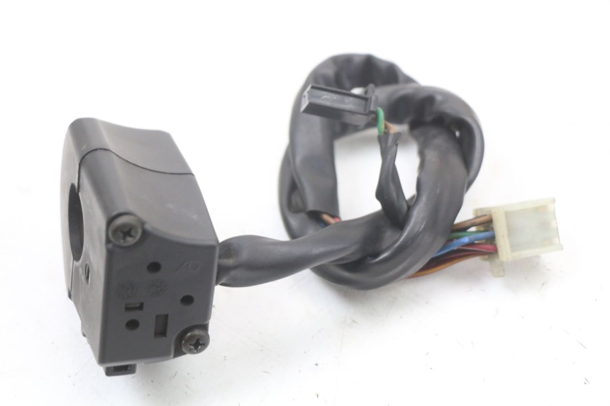 photo de RIGHT SWITCH YAMAHA XJS DIVERSION 600 (1997 - 1999) - Technical close-up