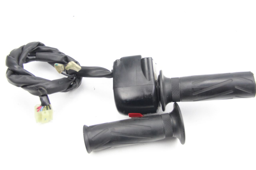 photo de RIGHT SWITCH YAMAHA XP T-MAX TMAX 500 (2008 - 2012) - Component detail