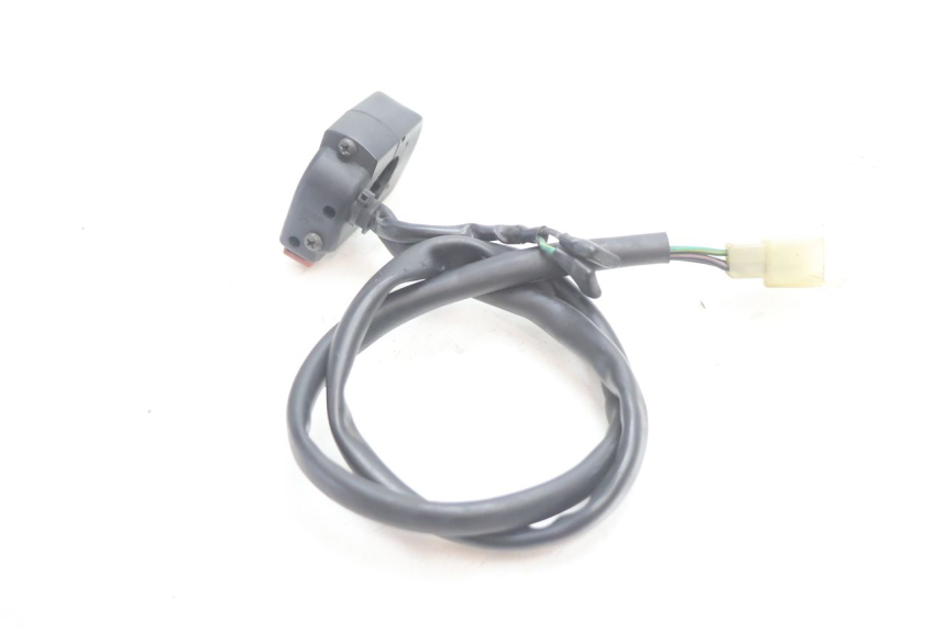 photo de RIGHT SWITCH HONDA XRV AFRICA TWIN 750 (1990 - 1992) - Technical close-up