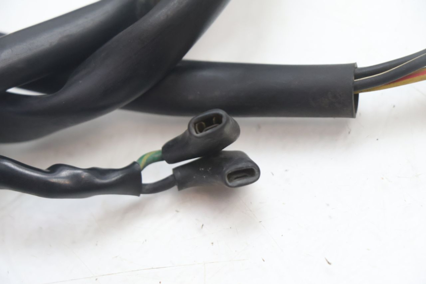 photo de RIGHT SWITCH HONDA XRV AFRICA TWIN 750 (1990 - 1992) - Fixing points details