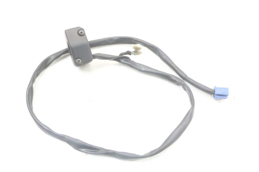 photo de RIGHT SWITCH YAMAHA FZ1 FAZER 1000 (2007 - 2009) - Alternative perspective