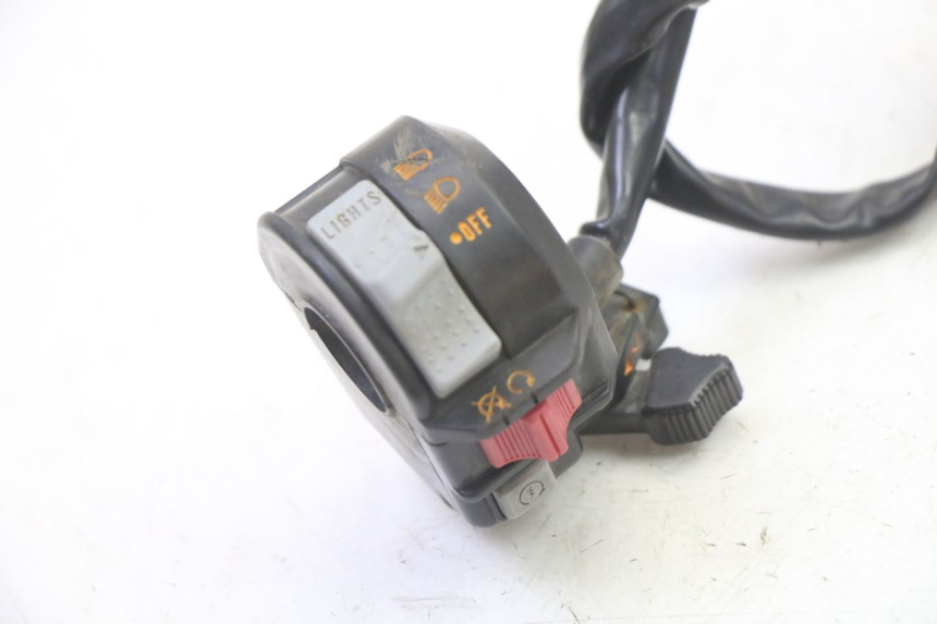 photo de RIGHT SWITCH YAMAHA YFM BRUIN 350 (2003 - 2009) - Alternative perspective