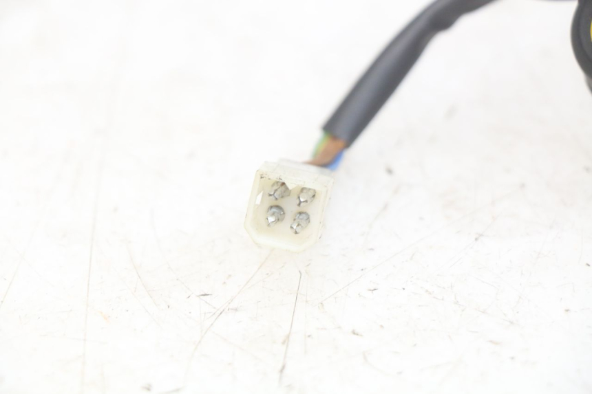 photo de RIGHT HANDLEBAR SWITCH YAMAHA YP MAJESTY 125 (1998 - 2001) - Product overview