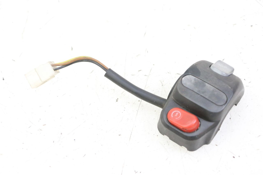 photo de RIGHT HANDLEBAR SWITCH YAMAHA YP MAJESTY 125 (2002 - 2006) - Main view