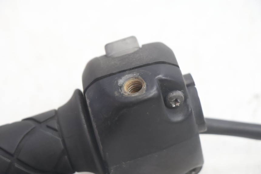 photo de RIGHT HANDLEBAR SWITCH YAMAHA YP MAJESTY 125 (2002 - 2006) - Product overview