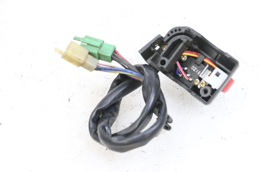 photo de RIGHT SWITCH KAWASAKI ZR 7 750 (1999 - 2004) - Technical close-up