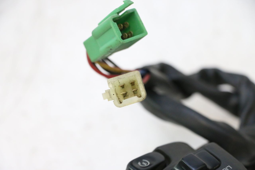 photo de RIGHT SWITCH KAWASAKI ZX-6R ZX6R 600 (1995 - 1997) - Component detail