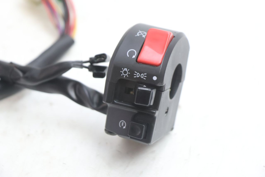 photo de RIGHT SWITCH KAWASAKI ZX-6R ZX6R 600 (2000 - 2002) - Component detail
