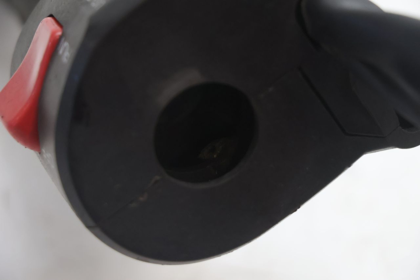 photo de RIGHT SWITCH KAWASAKI ZX-6R ZX6R 600 (1995 - 1997) - Product overview