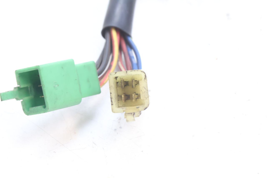 photo de RIGHT SWITCH KAWASAKI ZZR 600 (1995 - 2004) - Checked used part