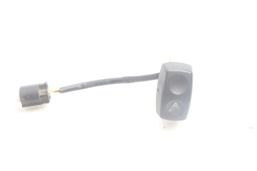 photo de HAZARD SWITCH BMW C1 125 (2000 - 2003) - Main view