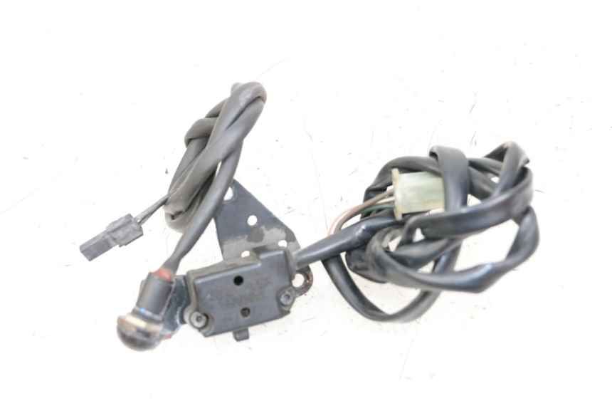 photo de HAZARD SWITCH YAMAHA FJR ABS 1300 (2006 - 2012) - Alternative perspective