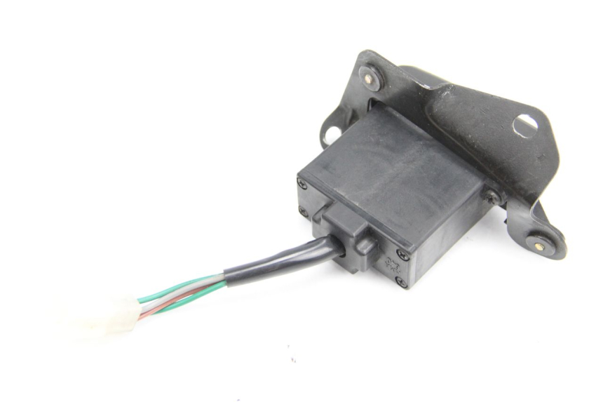 photo de HAZARD SWITCH SYM GTS EFI ABS 125 (2012 - 2016) - Technical close-up