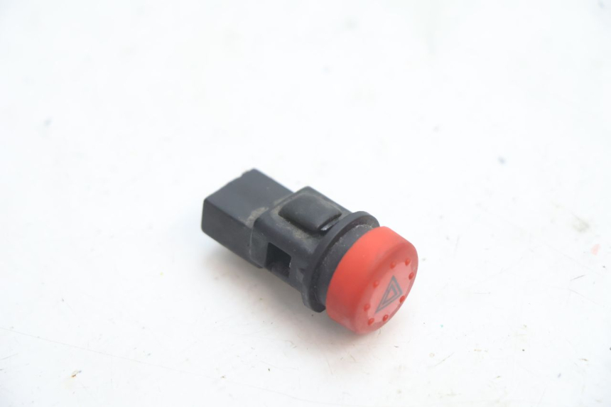 photo de TURN SIGNAL SWITCH PIAGGIO MP3 LT 400 (2007 - 2012) - Component detail