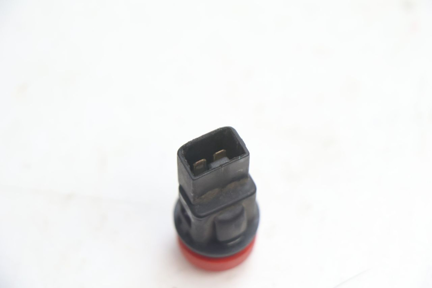 photo de TURN SIGNAL SWITCH PIAGGIO MP3 LT 400 (2007 - 2012) - Alternative perspective