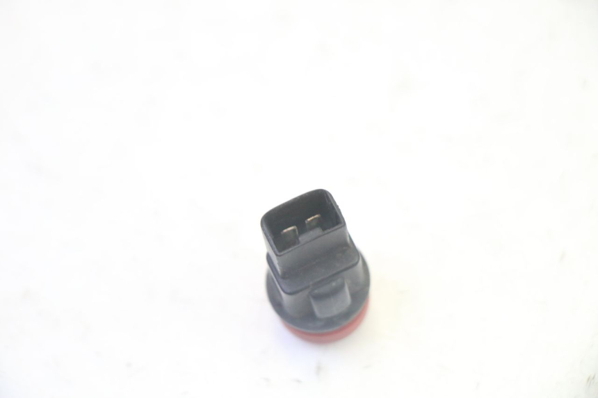 photo de HAZARD SWITCH PIAGGIO MP3 500 (2011 - 2015) - Alternative perspective