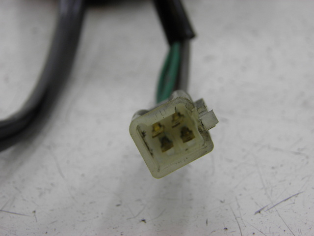 photo de HAZARD SWITCH SYM GTS 125 (2005 - 2008) - Zoom on usage condition